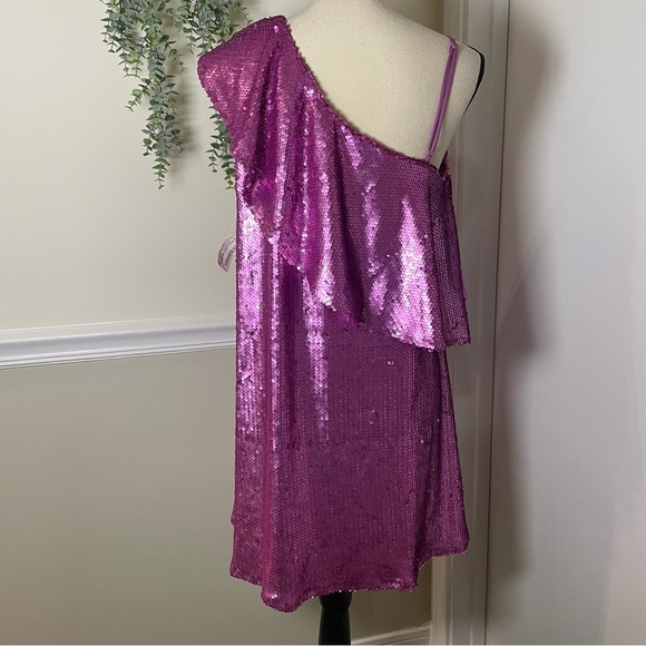 NWT The Impeccable Pig Time For Tinsel Magenta Sequin One Shoulder Dress Medium - Picture 4 of 7